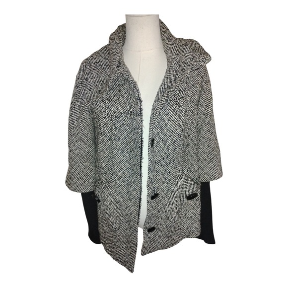 VXI Jackets & Blazers - VXI Womens Herringbone Short Sleeve Button Front Coat Black White Small